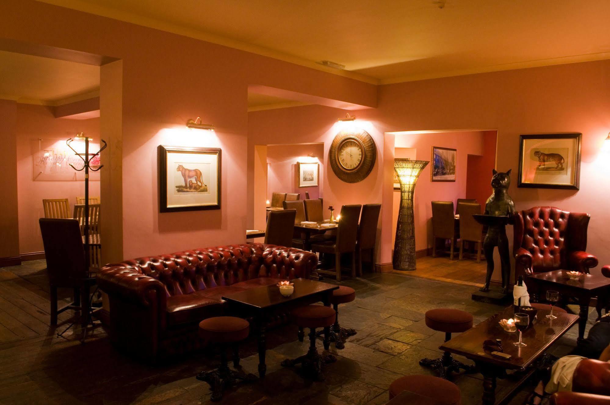 The Imperial Hotel ストラウド エクステリア 写真